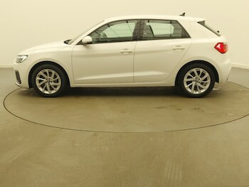 Used Audi A1 2019 for sale - 77299447: Photo