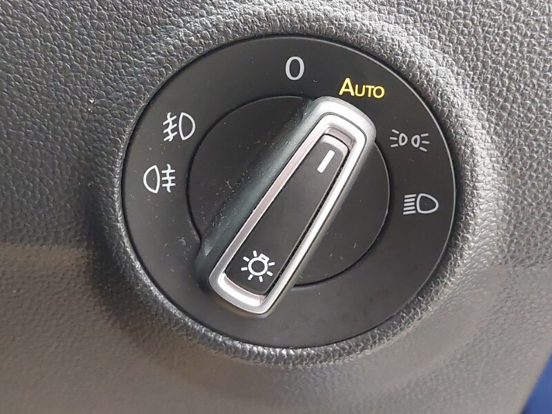 Used Volkswagen T-Roc 2019 for sale - 77081188: Photo 12