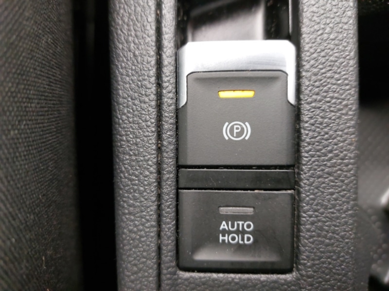 Used Volkswagen T-Roc 2019 for sale - 77081188: Photo 17