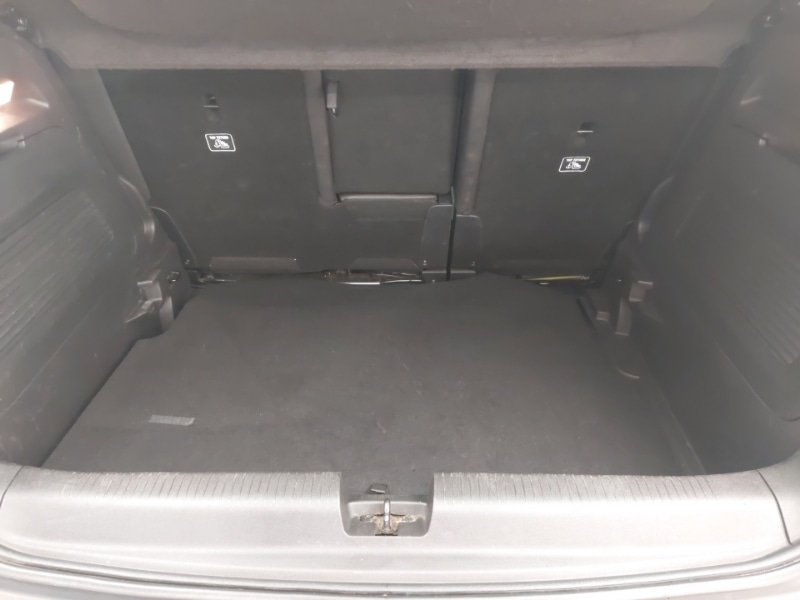 Used Vauxhall Crossland 2021 for sale - 76736857: Photo 8