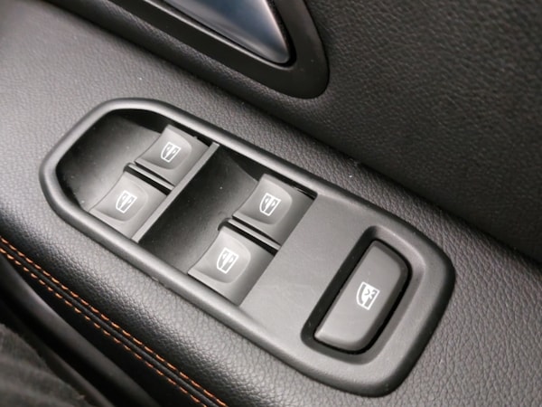 Used Dacia Duster 2022 for sale - 76325609: Photo 19