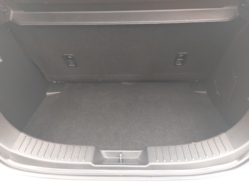 Used Mazda Mazda2 2018 for sale - 76556501: Photo 8