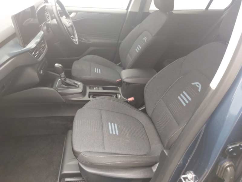 Used Ford Focus 2022 for sale - 77702200: Photo 5