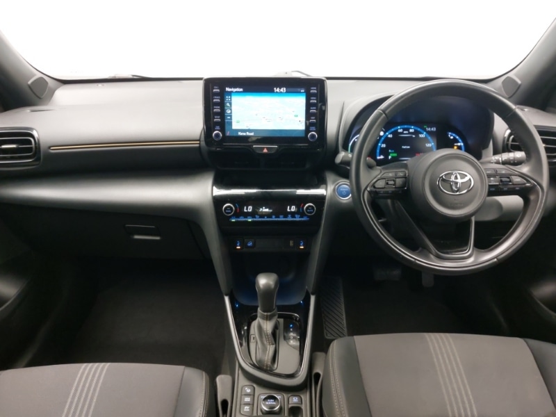 Used Toyota Yaris Cross 2022 for sale - 76556498: Photo 2