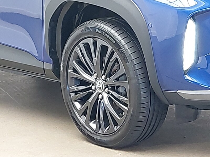 Used Toyota Yaris Cross 2022 for sale - 76556498: Photo 9