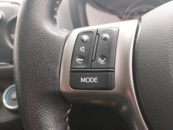 Used Toyota Yaris 2016 for sale - 75500961: Photo 12