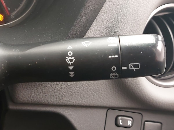 Used Toyota Yaris 2016 for sale - 75500961: Photo 15