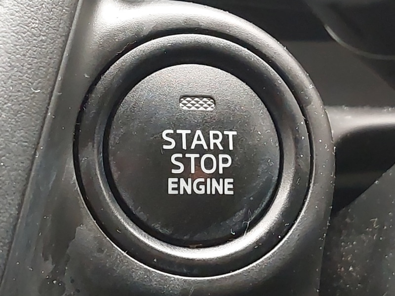 Used Mazda Mazda2 2023 for sale - 76160435: Photo 17