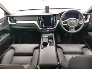 Used Volvo XC60 2023 for sale - 78480240: Photo