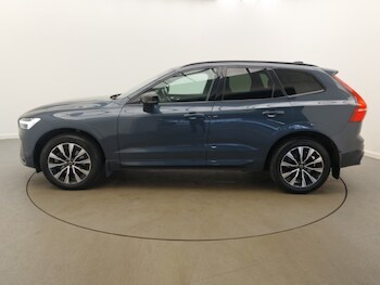 Used Volvo XC60 2023 for sale - 78480240: Photo