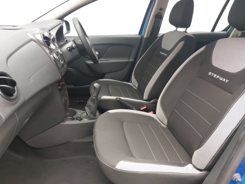 Used Dacia Sandero Stepway 2020 for sale - 76999995: Photo 5