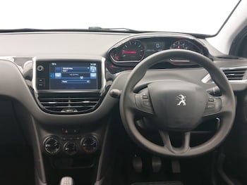 Used Peugeot 208 2015 for sale - 78298013: Photo