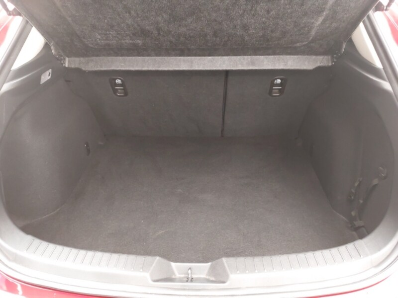 Used Mazda Mazda3 2016 for sale - 77491169: Photo 8