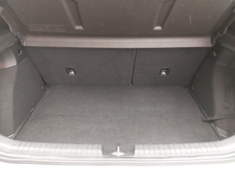 Used Hyundai i20 2017 for sale - 76749099: Photo 8