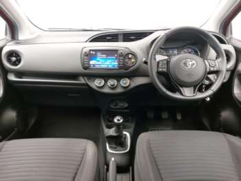 Used Toyota Yaris 2019 for sale - 75177204: Photo