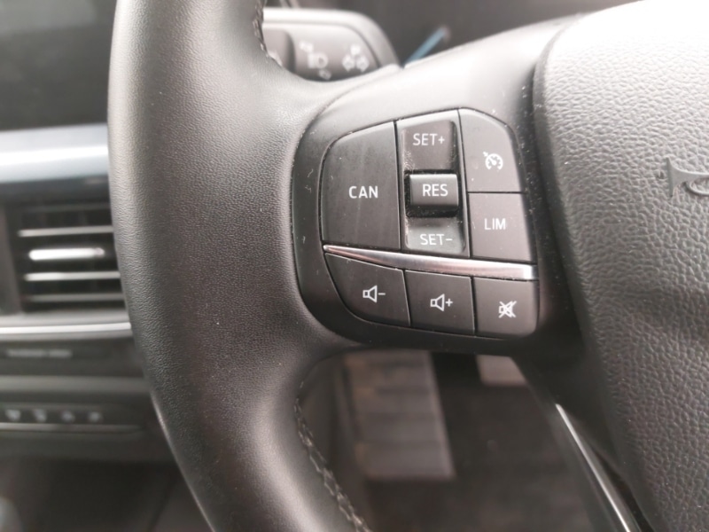 Used Ford Focus 2022 for sale - 77424236: Photo 14