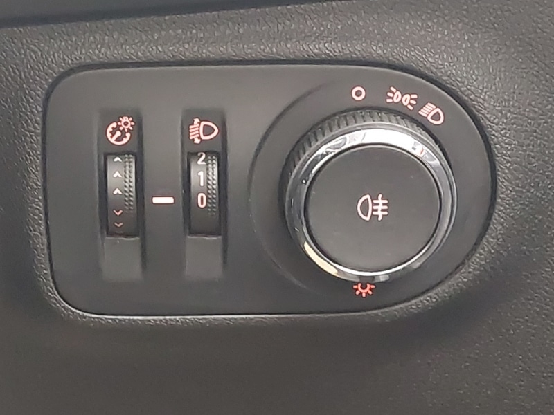 Used Vauxhall Corsa 2016 for sale - 77232786: Photo 17