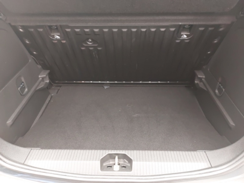 Used Vauxhall Corsa 2016 for sale - 77232786: Photo 8