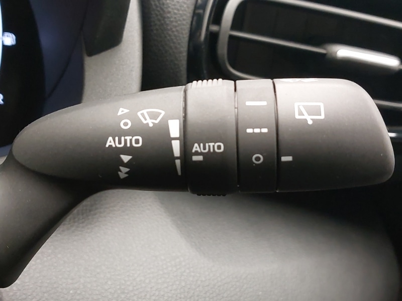 Used Mazda Mazda2 HYBRID 2025 for sale - 76418818: Photo 16