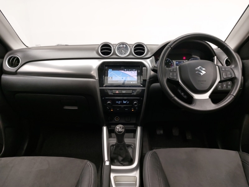 Used Suzuki Vitara 2017 for sale - 77130004: Photo 2