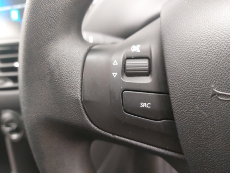 Used Peugeot 208 2015 for sale - 78147110: Photo 15