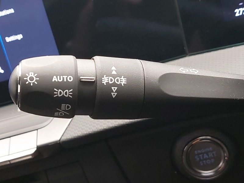 Used Vauxhall Astra 2023 for sale - 76947374: Photo 16