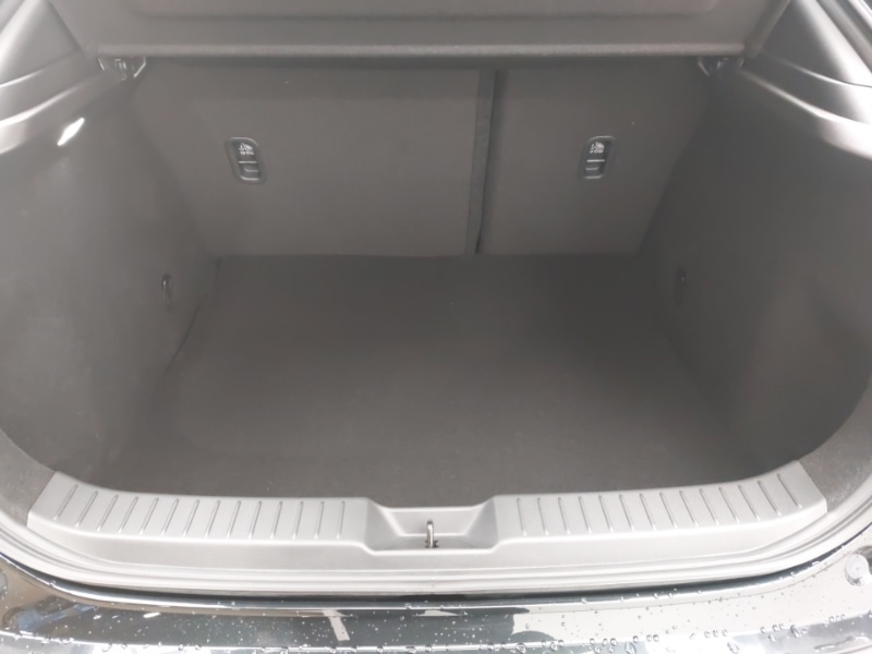 Used Mazda CX-30 2025 for sale - 77141920: Photo 8