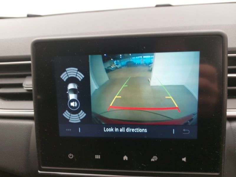 Used Renault Captur 2023 for sale - 77921823: Photo 10