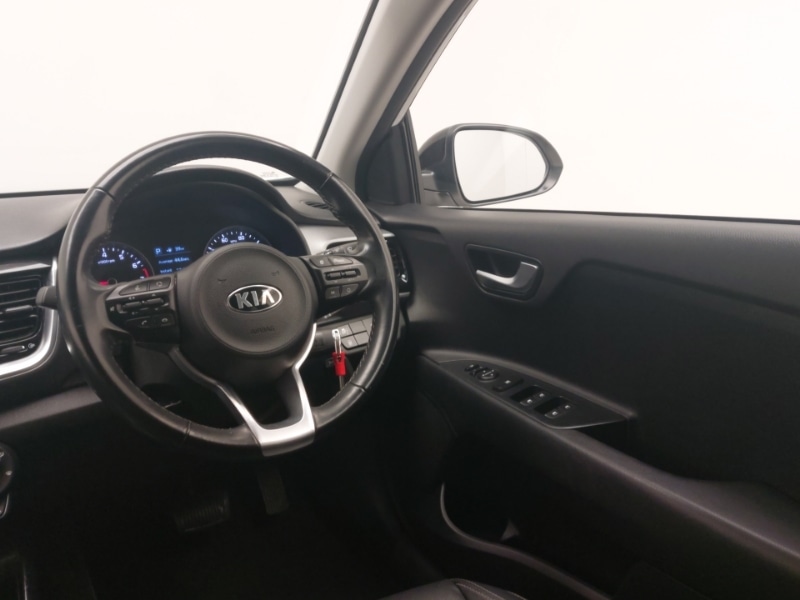 Used Kia Stonic 2019 for sale - 76427177: Photo 11
