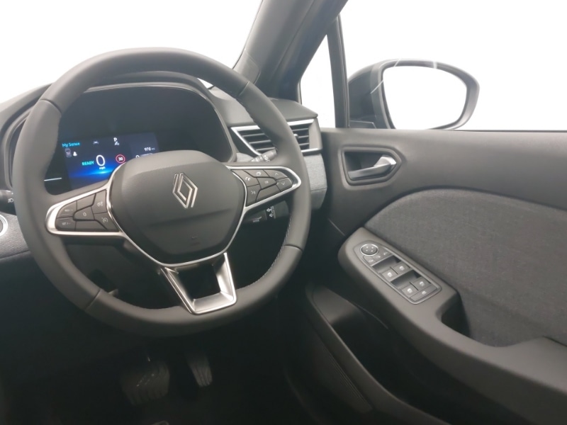 Used Renault Clio 2025 for sale - 76695777: Photo 11