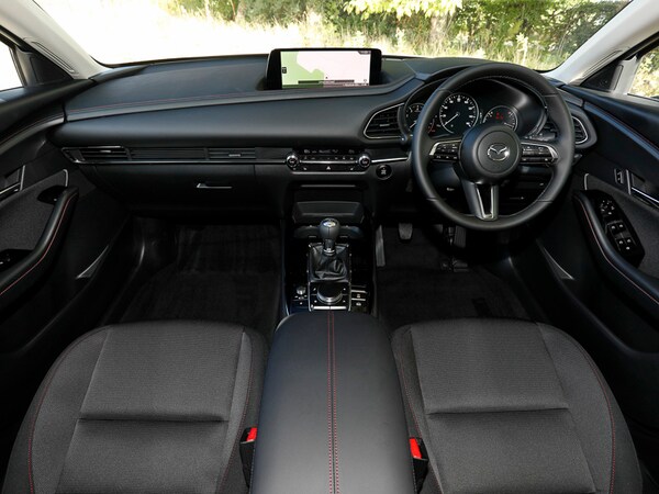 Used Mazda CX-30 2025 for sale - 73833493: Photo 2