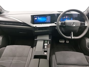 Used Vauxhall Astra 2023 for sale - 76566838: Photo