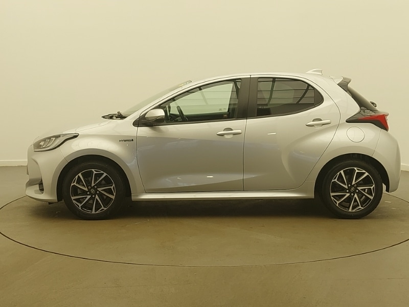 Used Toyota Yaris 2021 for sale - 77352575: Photo 4