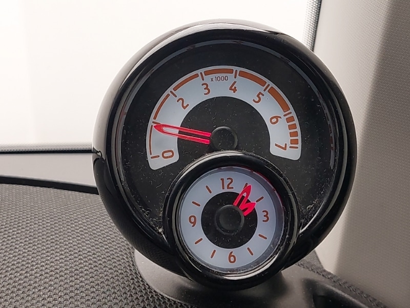 Used smart fortwo 2019 for sale - 76920199: Photo 19