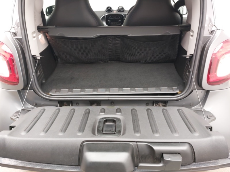 Used smart fortwo 2019 for sale - 76920199: Photo 8