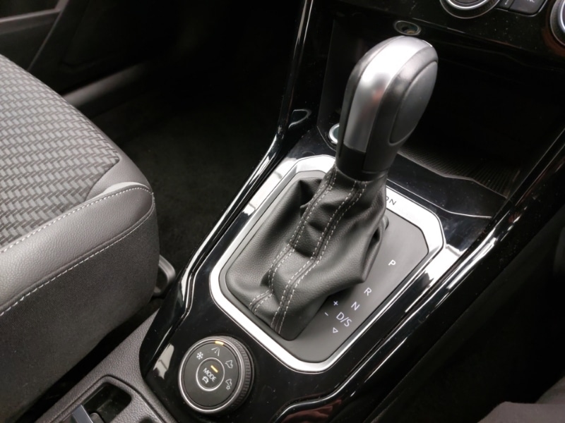 Used Volkswagen T-Roc 2021 for sale - 76301873: Photo 16