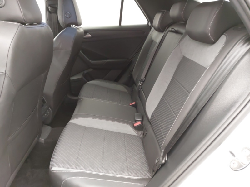 Used Volkswagen T-Roc 2021 for sale - 76301873: Photo 6