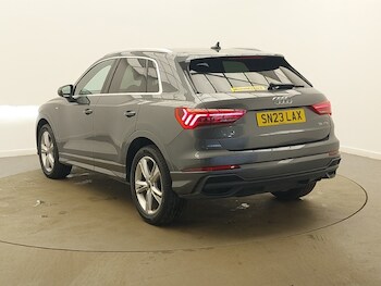 Used Audi Q3 2023 for sale - 78337148: Photo