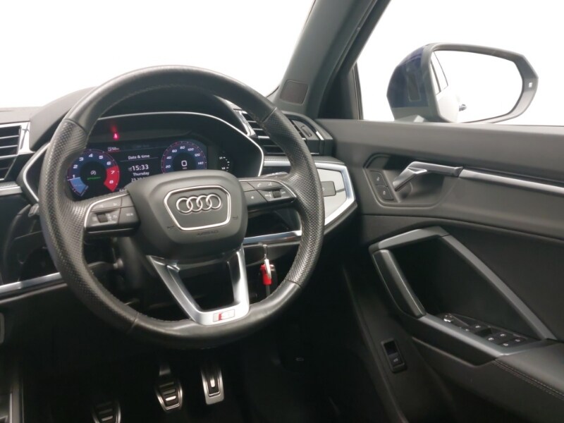 Used Audi Q3 2021 for sale - 76602302: Photo 11