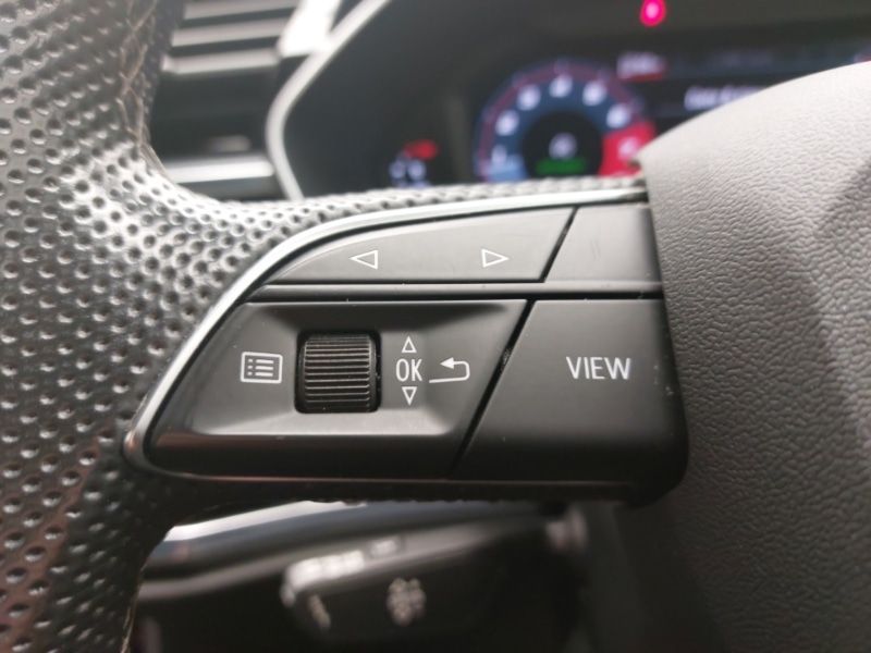 Used Audi Q3 2021 for sale - 76602302: Photo 13