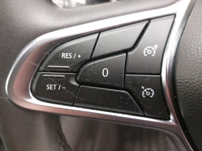 Used Renault Captur 2023 for sale - 78211221: Photo 15