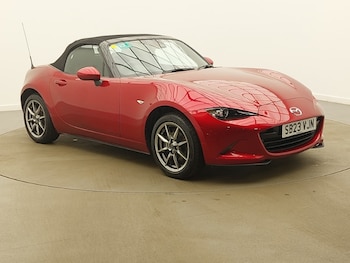 2023 - 1.5 [132] Exclusive-Line 2dr