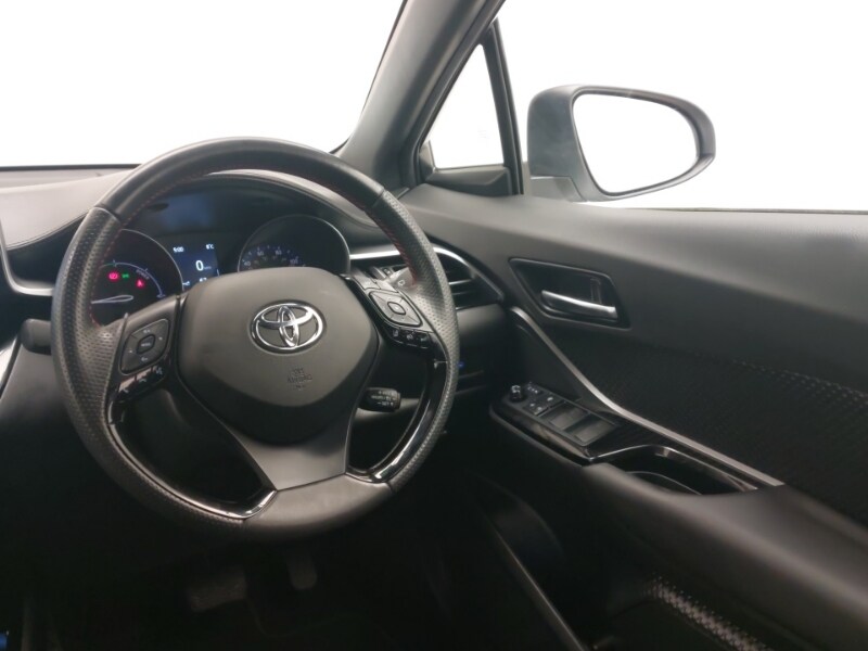Used Toyota C-HR 2023 for sale - 77183797: Photo 11