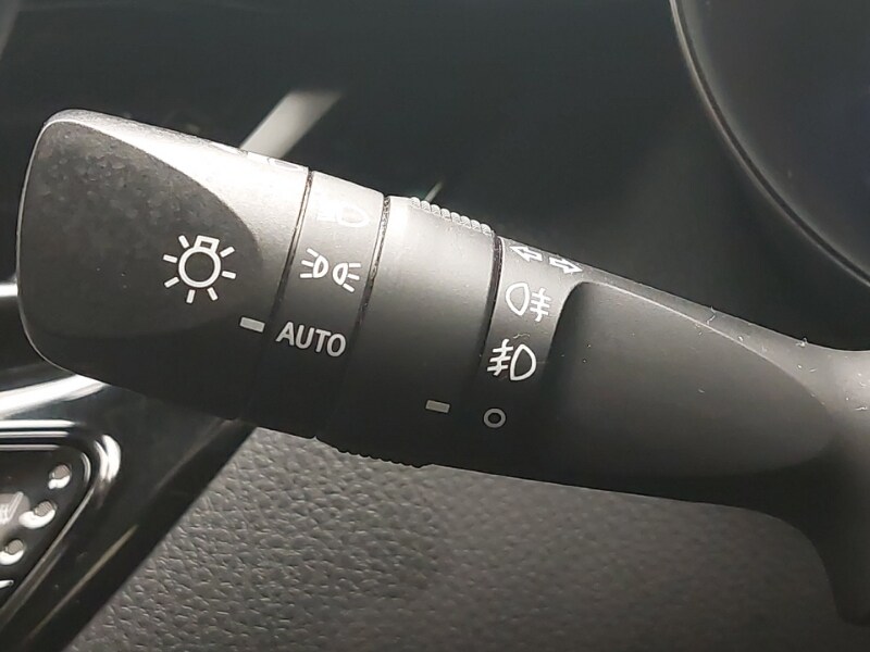 Used Toyota C-HR 2023 for sale - 77183797: Photo 18