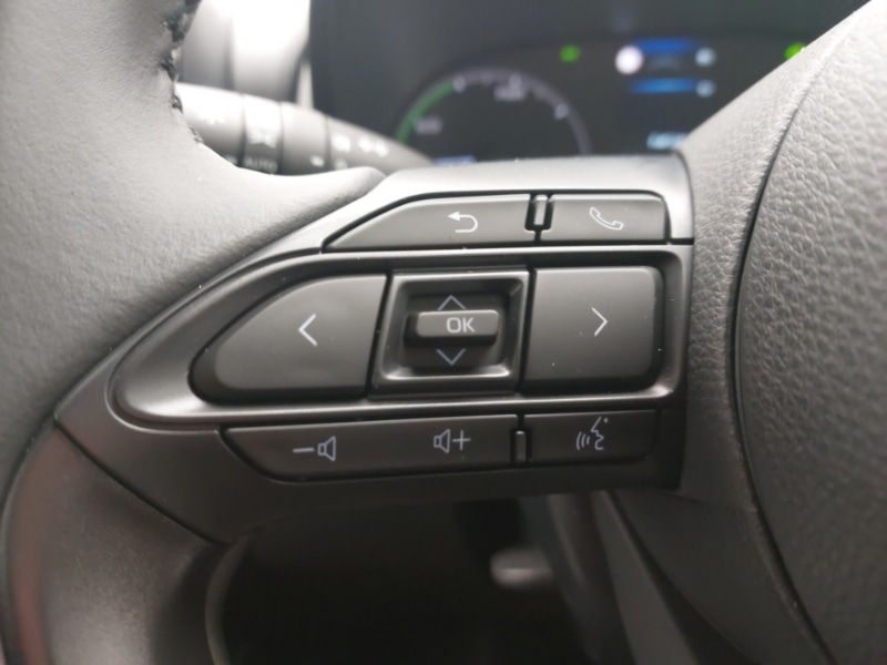 Used Mazda Mazda2 HYBRID 2025 for sale - 76427183: Photo 12