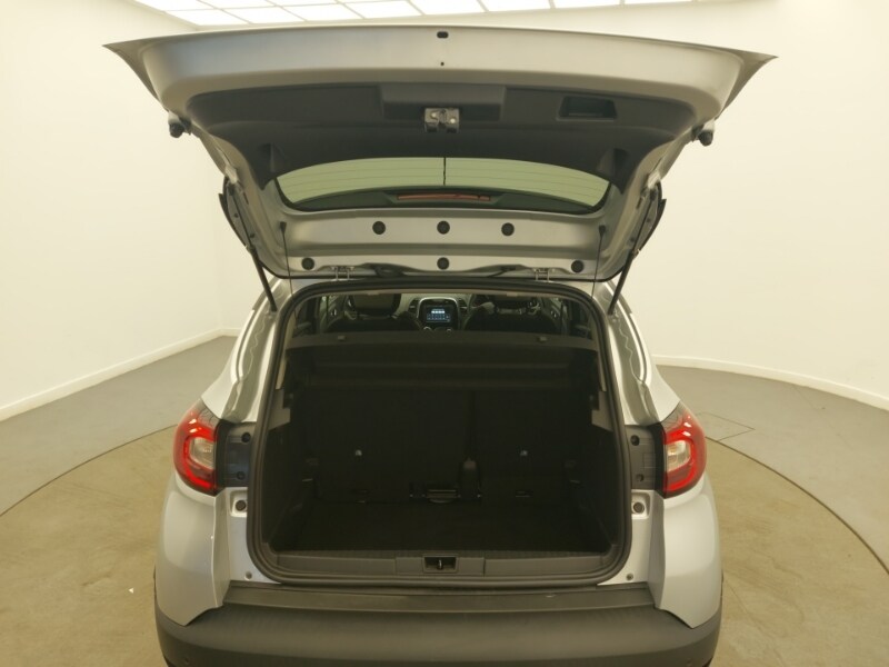 Used Renault Captur 2019 for sale - 78178471: Photo 8