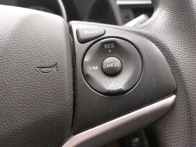 Used Honda Jazz 2017 for sale - 76630576: Photo 13