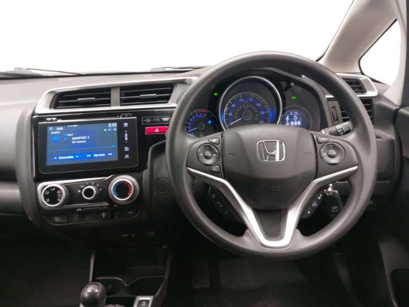 Used Honda Jazz 2017 for sale - 76630576: Photo 7