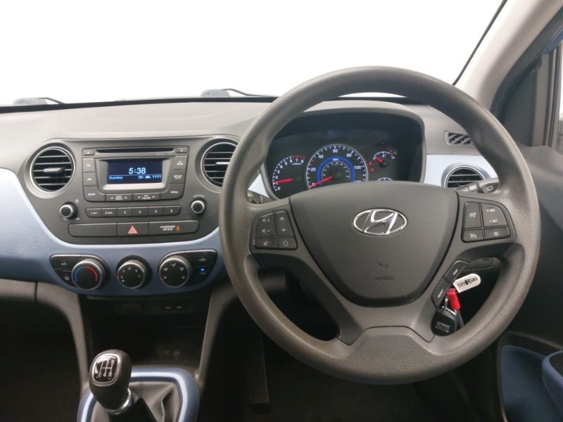 Used Hyundai i10 2015 for sale - 77062670: Photo 7