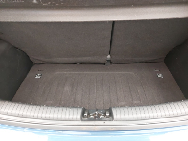 Used Hyundai i10 2015 for sale - 77062670: Photo 8